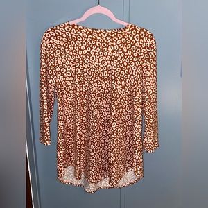 FALL CHEETAH PRINT SOFT LOVE SLEEVE TOP